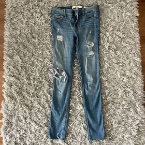 Low rise Hollister skinny jeans